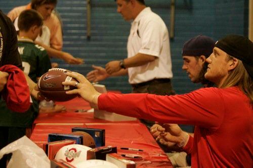 A.J. Hawk holds fundraiser