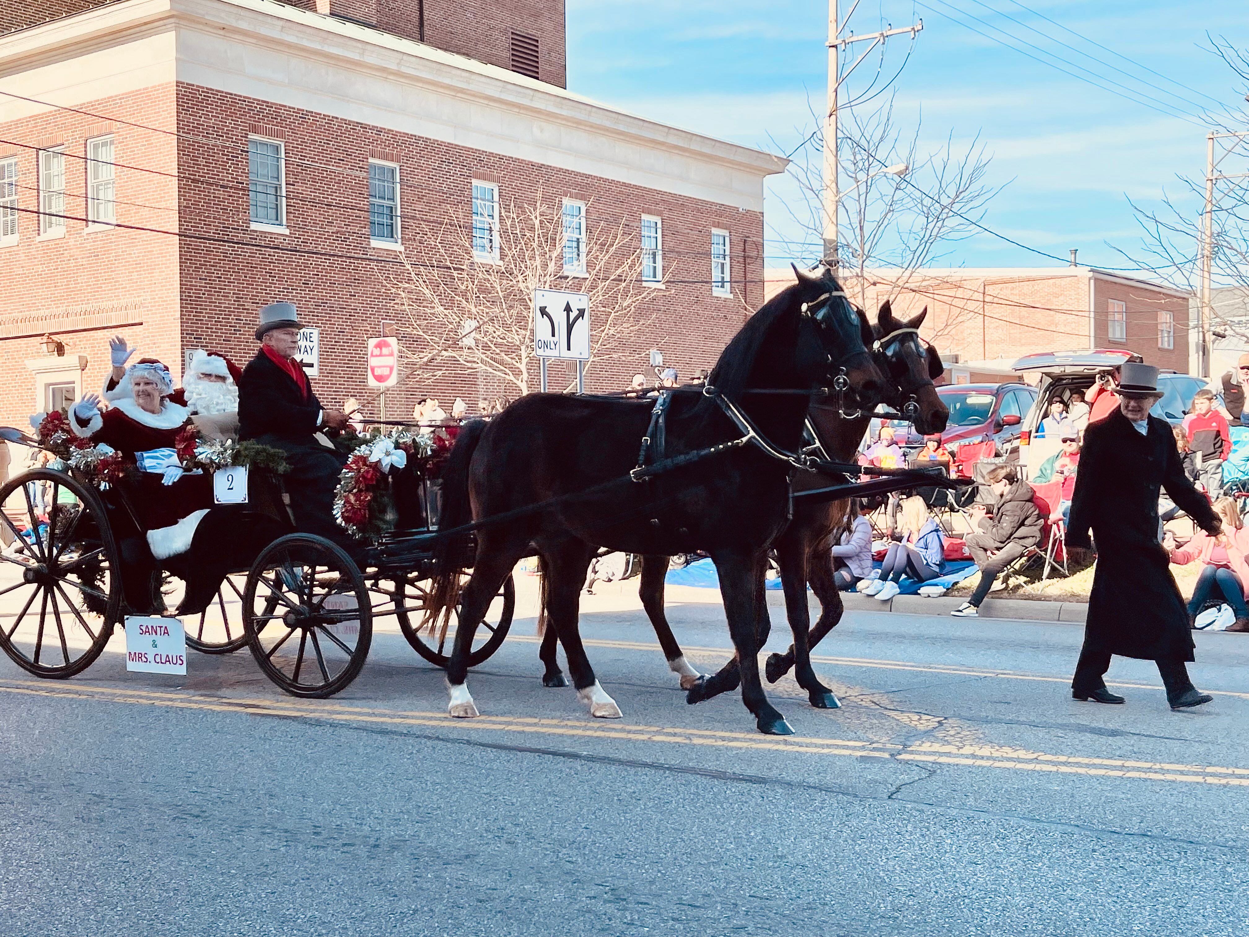 Lebanon Ohio Christmas Parade 2022 Photos: Lebanon Horse-Drawn Carriage Parade 2021