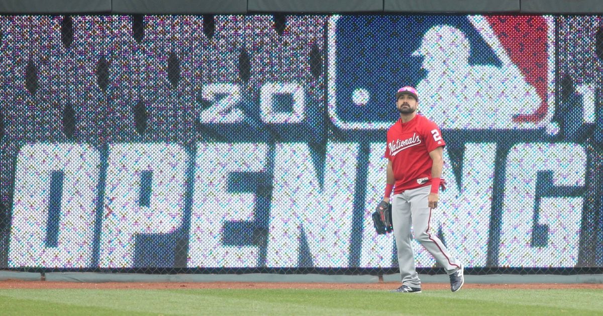 Springfield native Adam Eaton beats up Reds in Nationals win