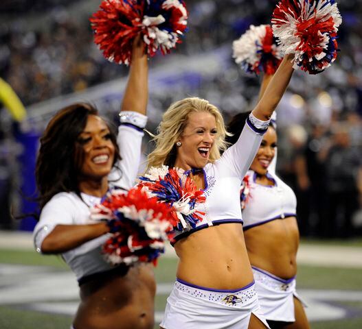 NFL cheerleaders take the field - Week 2