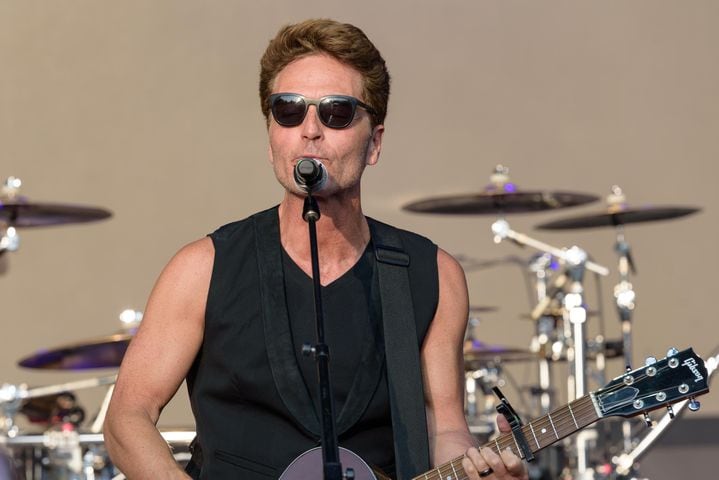 PHOTOS: Rick Springfield & Richard Marx with Stranger live at Fraze Pavilion