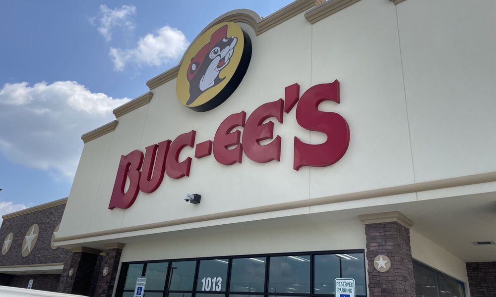 The exterior of Buc-ee's travel center in Richmond, Ky. WCPO/CONTRIBUTED