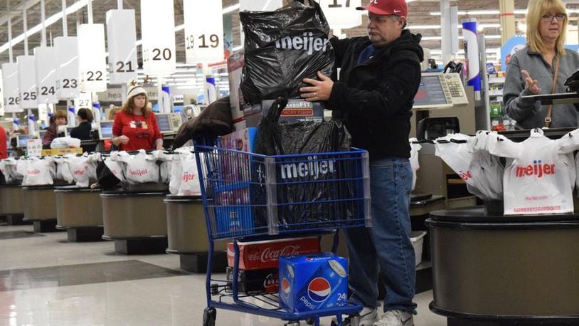 Meijer marketing outlots for restaurants, services for Dayton locations