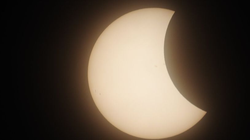 Solar eclipse captures attention in Dayton hints of 2024