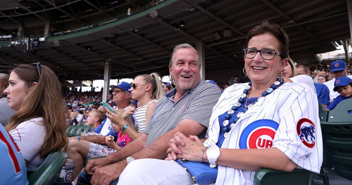 Kyle Hendricks and wife announce they are expecting their first child