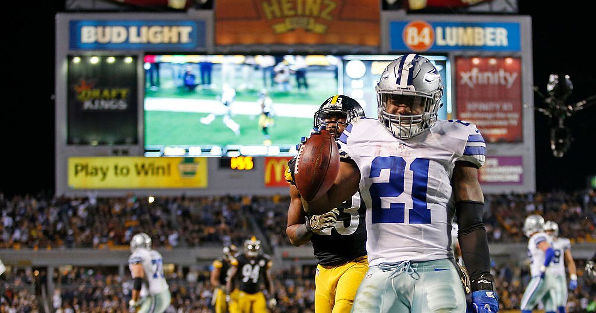 Elliott scores twice late, Cowboys top Steelers 35-30