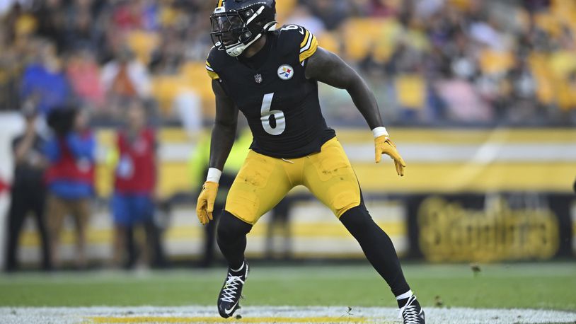 FILE - Pittsburgh Steelers linebacker Patrick Queen (6) drops back during the first half of an NFL exhibition football game against the Buffalo Bills, Saturday, Aug. 17, 2024, in Pittsburgh. (AP Photo/David Dermer, File)