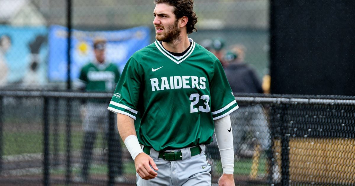 Wright State Newsroom – Family atmosphere brings Raiders baseball