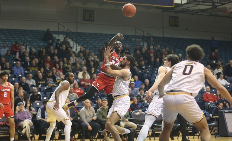 Dayton vs. La Salle