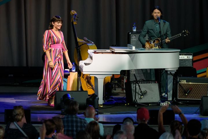 PHOTOS: Norah Jones with Mavis Staples live at Rose Music Center