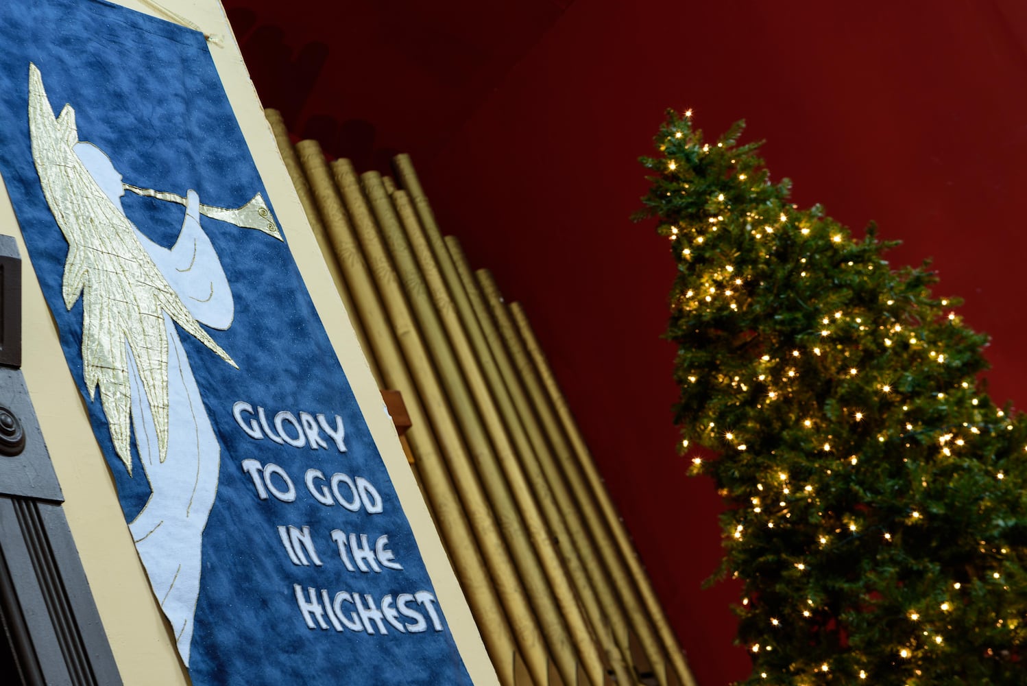 PHOTOS: A look inside St. Paul United Methodist Church decorated for Christmas