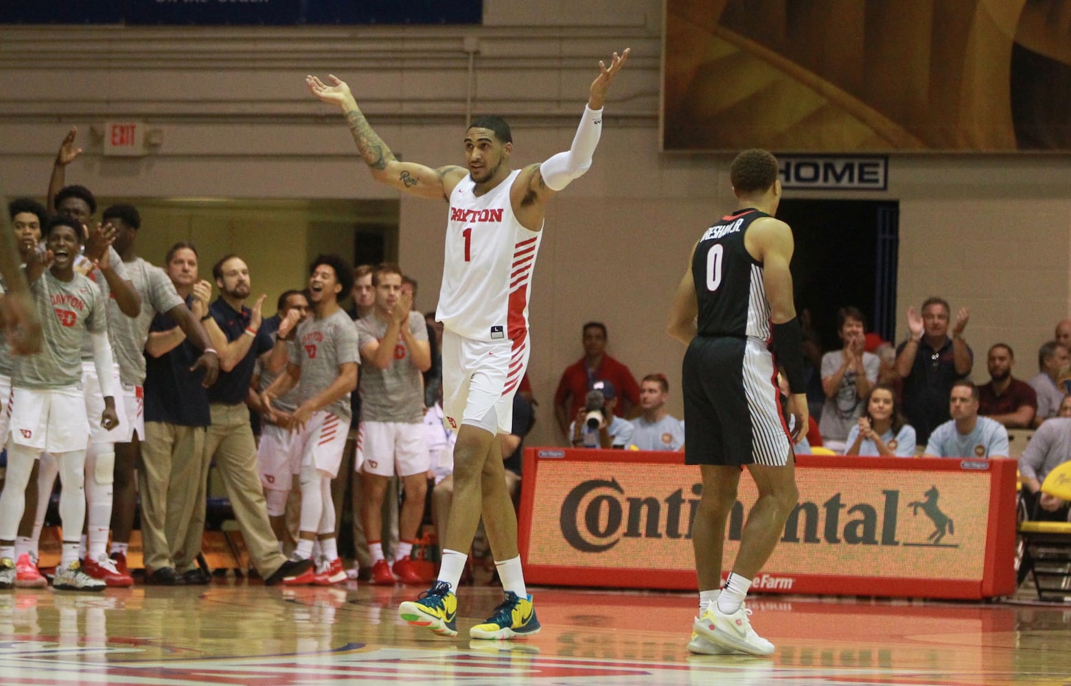 Photos: Dayton Flyers rout Georgia in Maui Invitational