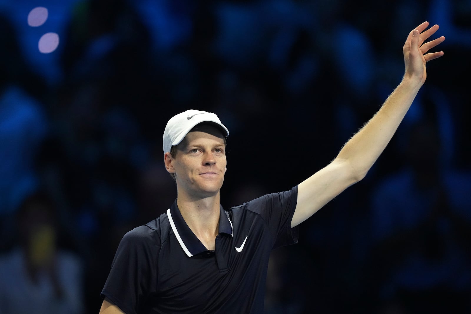 Italy's Jannik Sinner celebrates after winning the singles tennis match of the ATP World Tour Finals against Australia's Alex de Minaur, at the Inalpi Arena, in Turin, Italy, Sunday, Nov. 10, 2024. (AP Photo/Antonio Calanni)