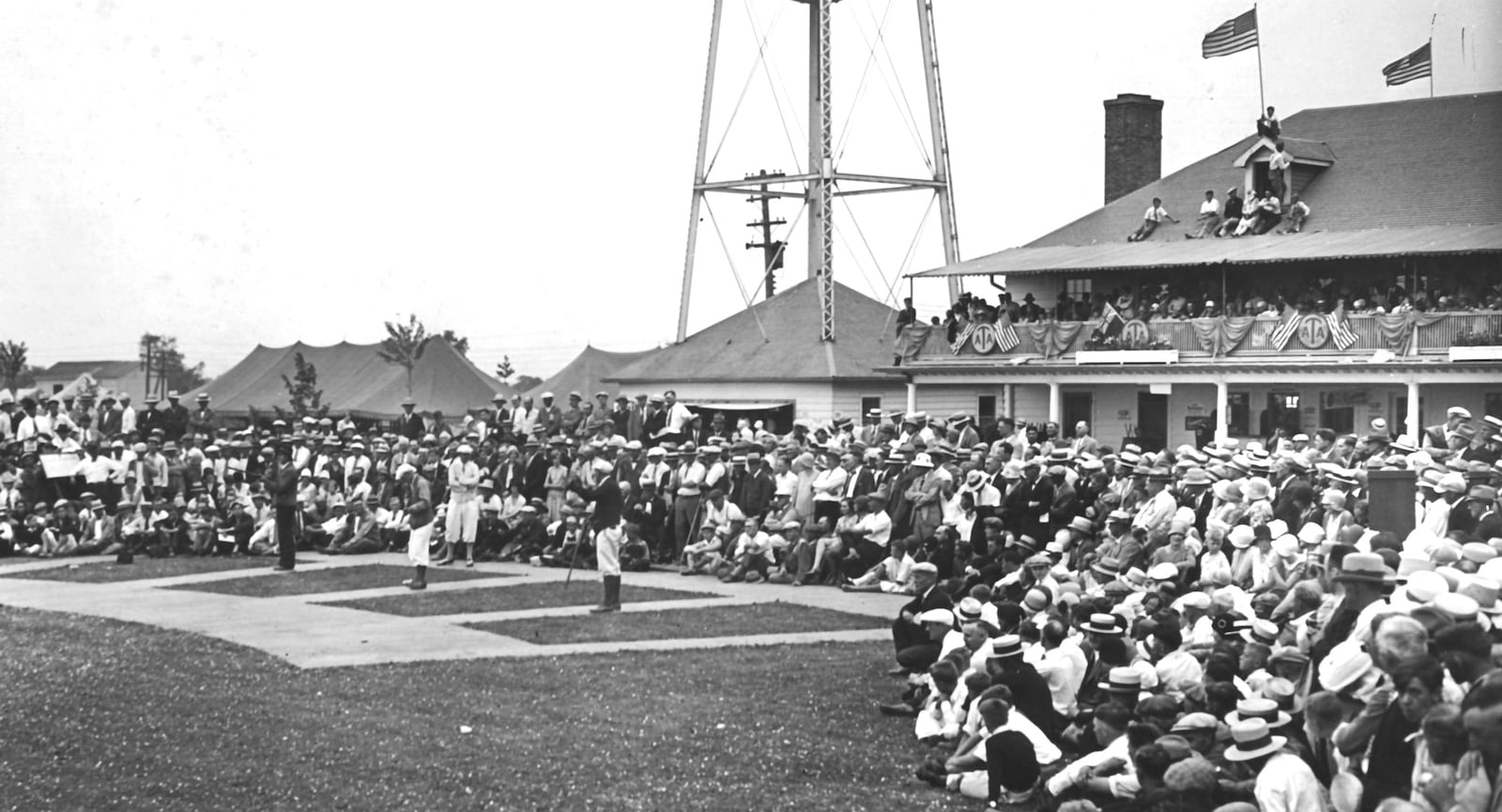 C.1927, or 1929. Shoot-offs at the Grand American Trapshoot in Vandalia. William Mayfield Collection/Trapshoot Hall of Fame.