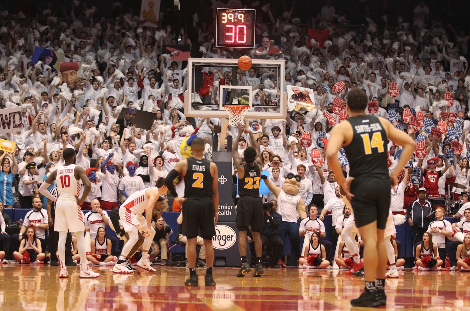 Twenty photos: Dayton Flyers vs. VCU Rams