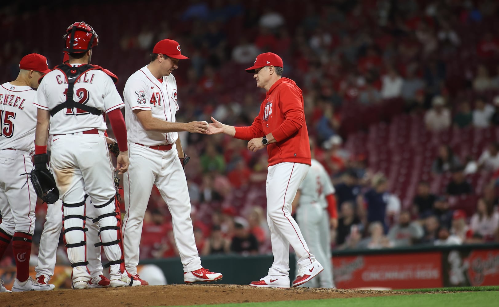 Reds vs. Phillies