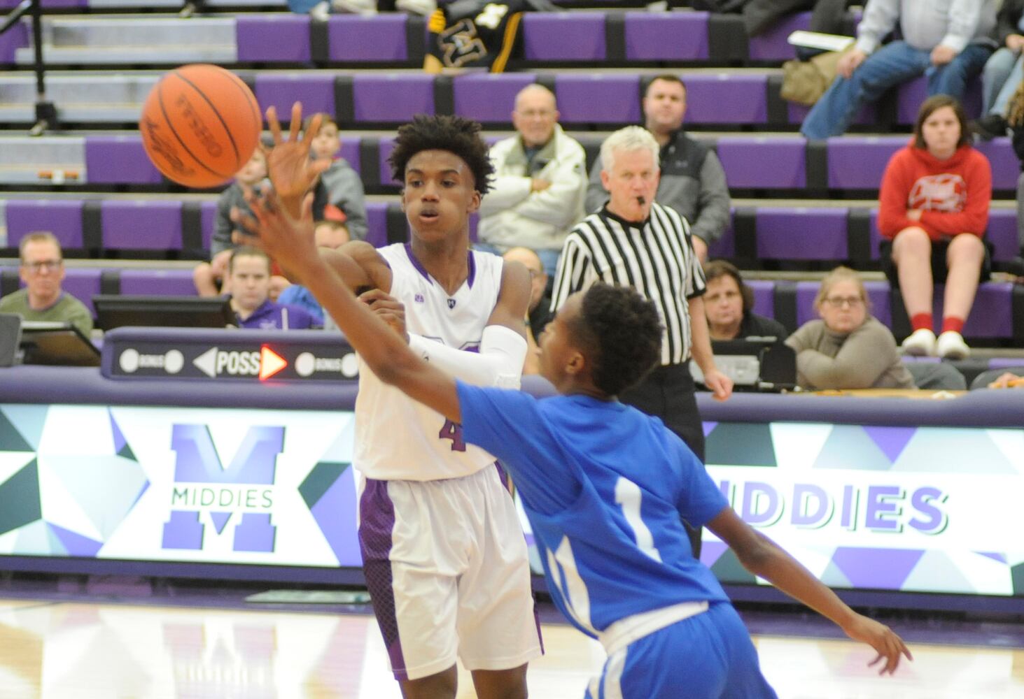 PHOTOS: Dunbar at Middletown, boys basketball