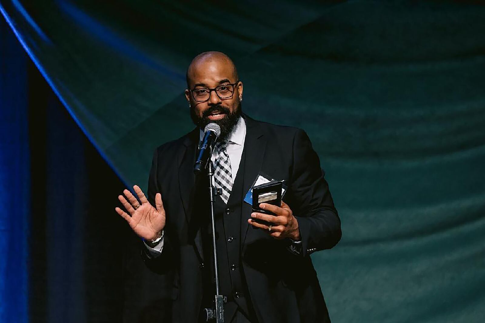 Cosby giving his acceptance speech after being selected as a Dayton Business Journal 40 Under 40 honoree earlier this year.