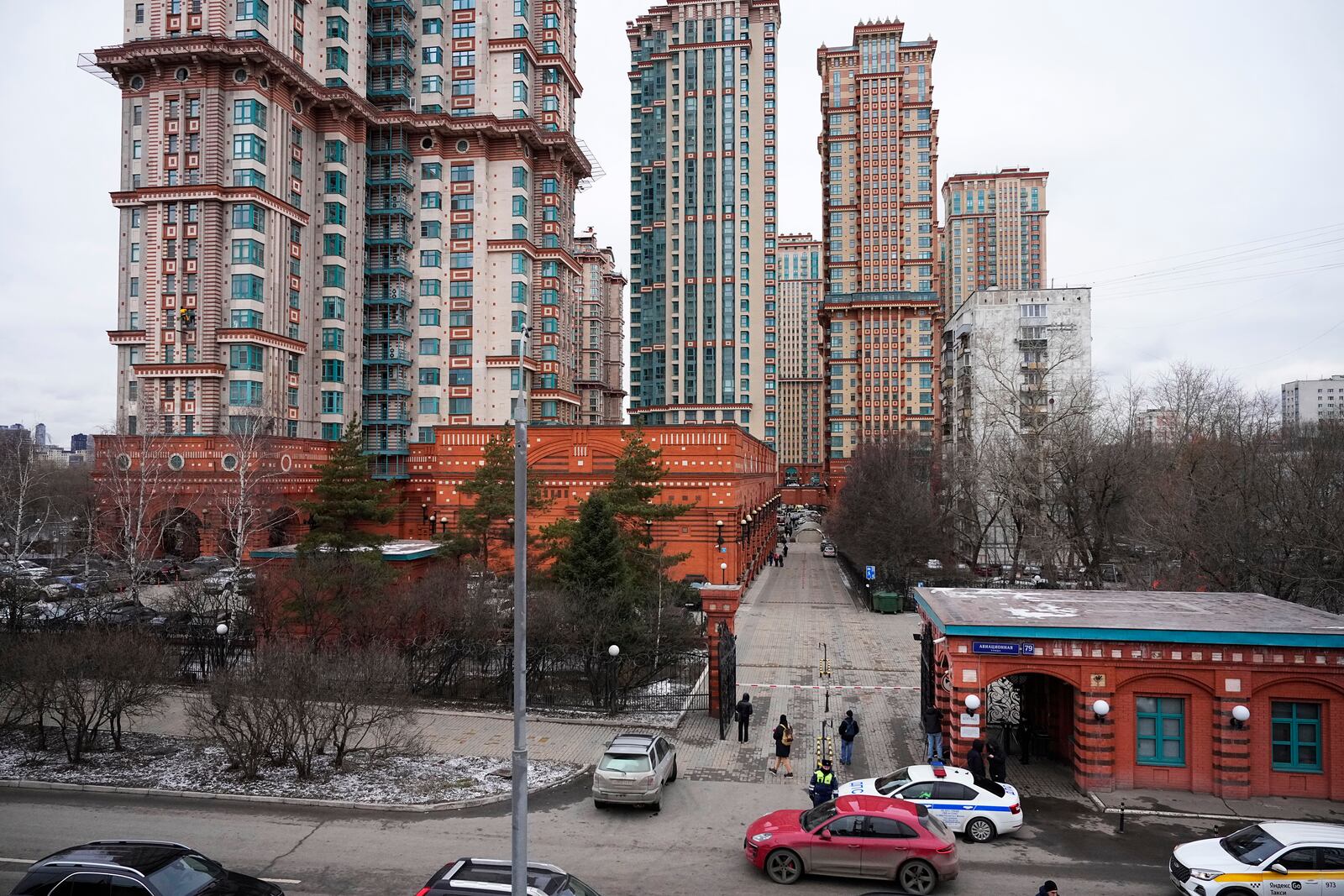 A view of the upscale residential block in Moscow, Russia, Monday, Feb. 3, 2025, where the blast has killed one person and wounded four others, Russian news agencies say. (AP Photo/Alexander Zemlianichenko)