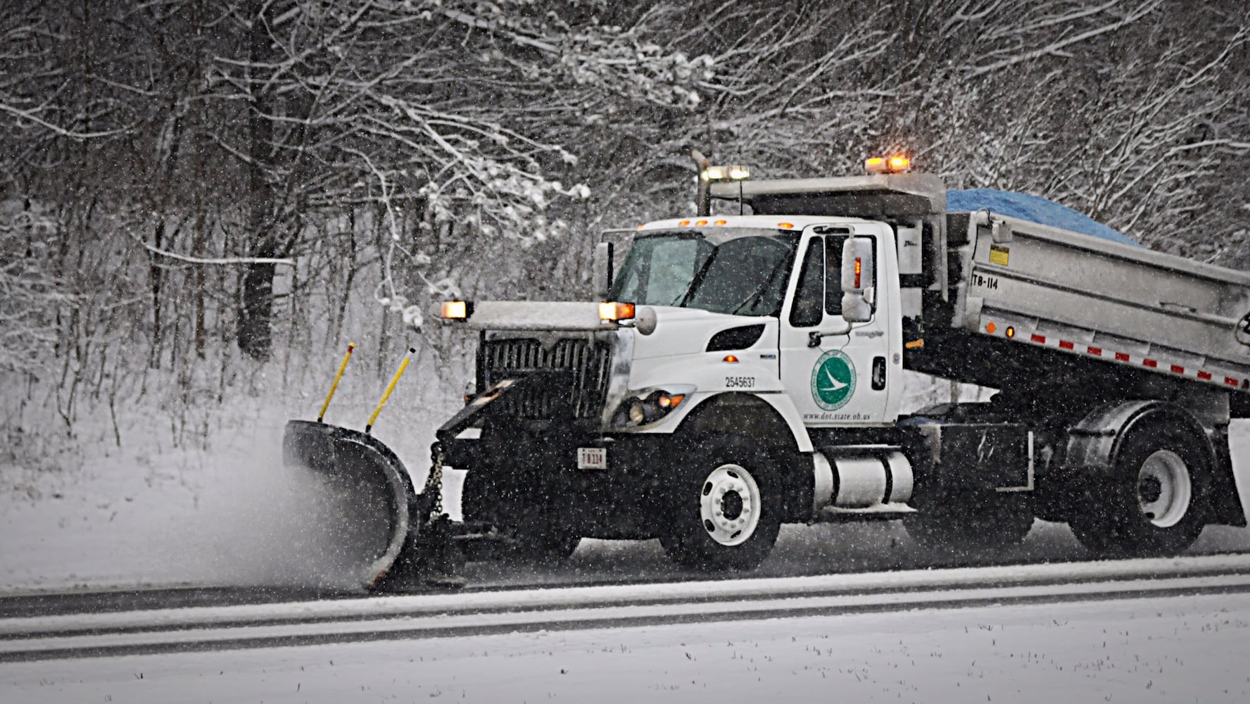 PHOTOS: Snowstorm covers region Saturday