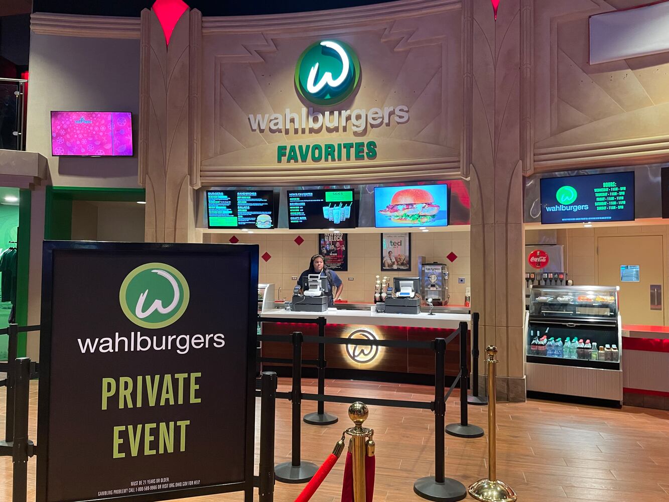 Wahlburgers