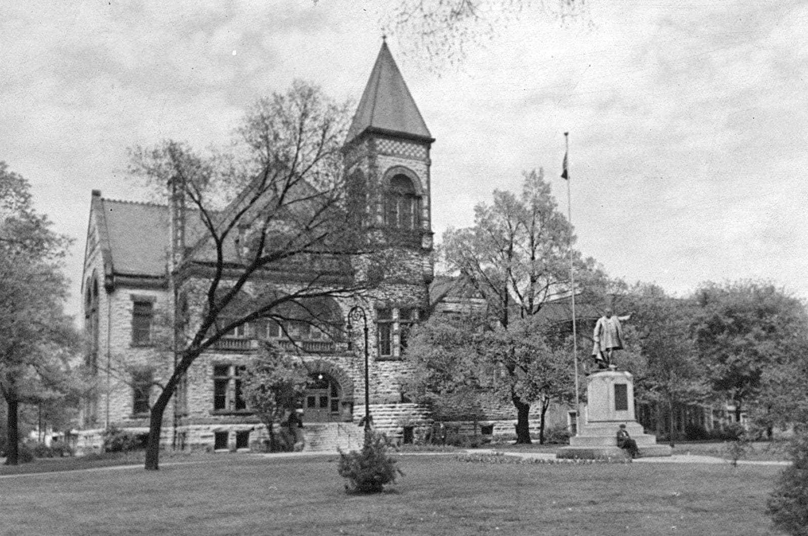 The Dayton Library stood in Cooper Park from 1888 to 1960. DAYTON METRO LIBRARY