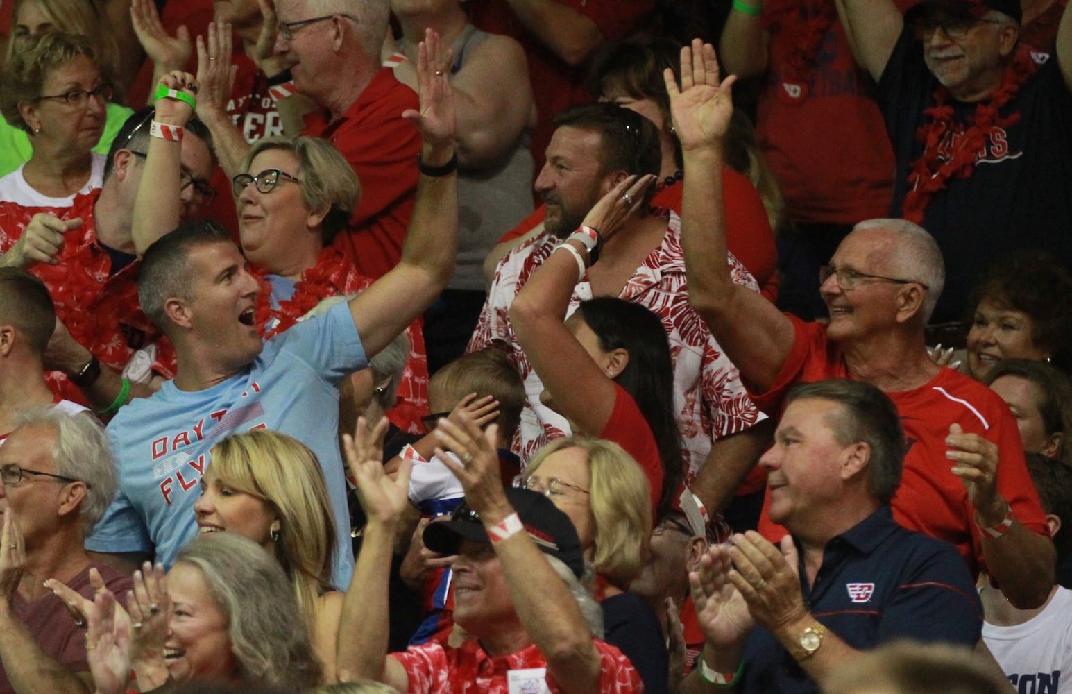 Photos: Dayton fans at Maui Invitational