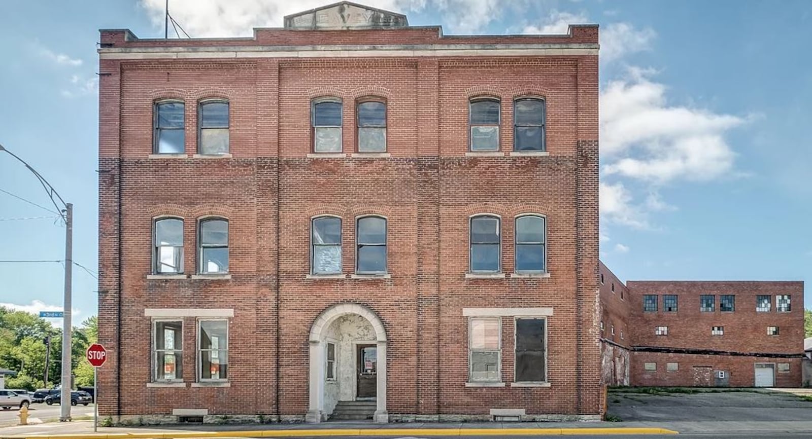 The Eavey building is nearly 90,000 square feet. It has been completely vacant for about 10 years and mostly vacant for decades before then.