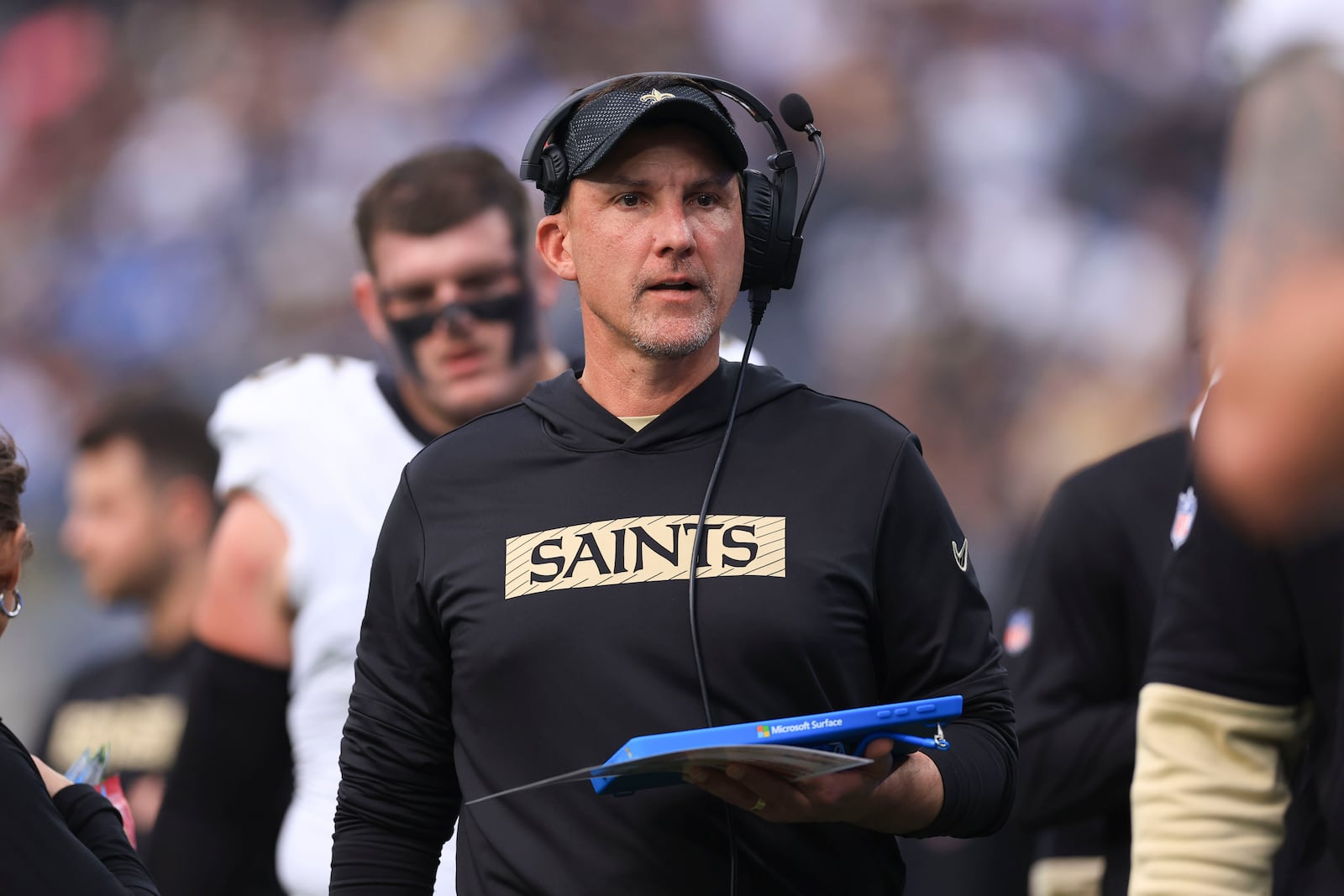 New Orleans Saints head coach Dennis Allen walks on the sideline in the first half of an NFL football game against the Los Angeles Chargers in Inglewood, Calif., Sunday, Oct. 27, 2024. (AP Photo/Ryan Sun)