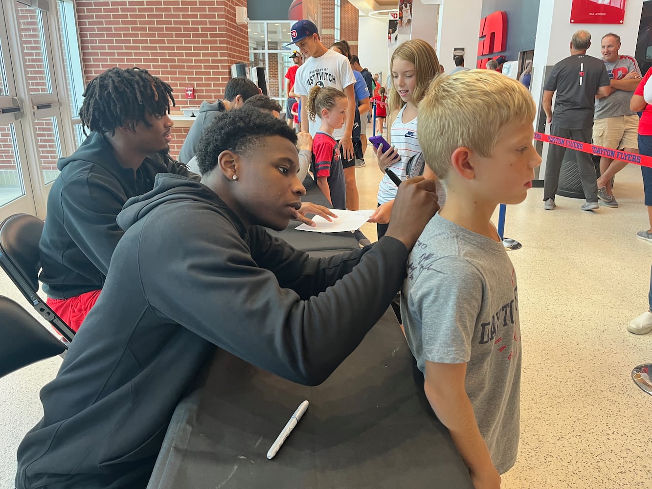 Dayton Flyers autograph session