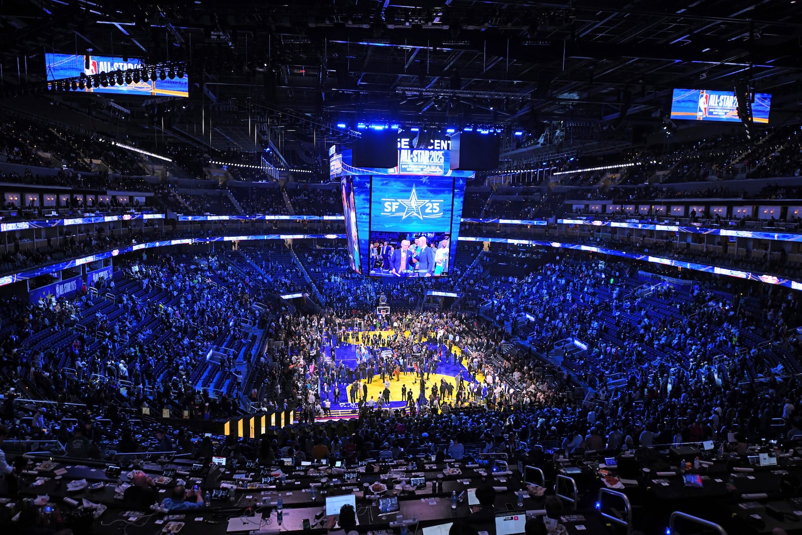 NBA fans gather to watch the trophy ceremony of the NBA All-Star basketball game in San Francisco, on Sunday, Feb. 16, 2025. (Jose Carlos Fajardo/Bay Area News Group via AP)