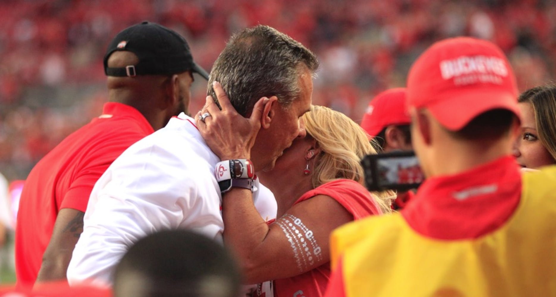 Photos: Urban Meyer returns to sideline for Ohio State