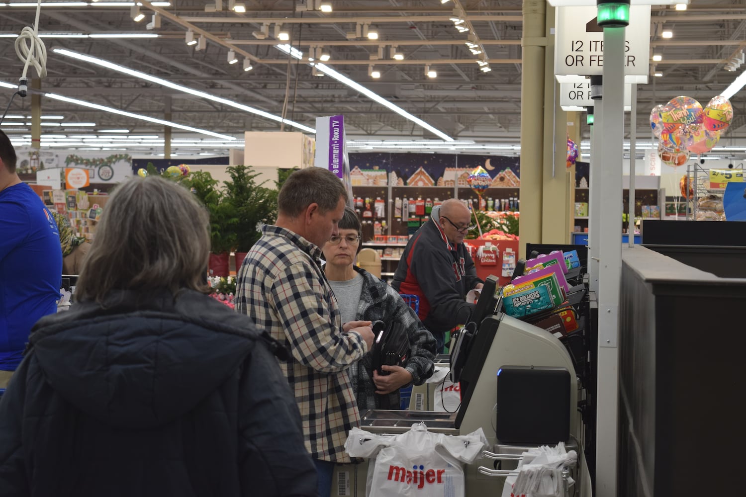 PHOTOS: Did we spot you Thanksgiving shopping today?