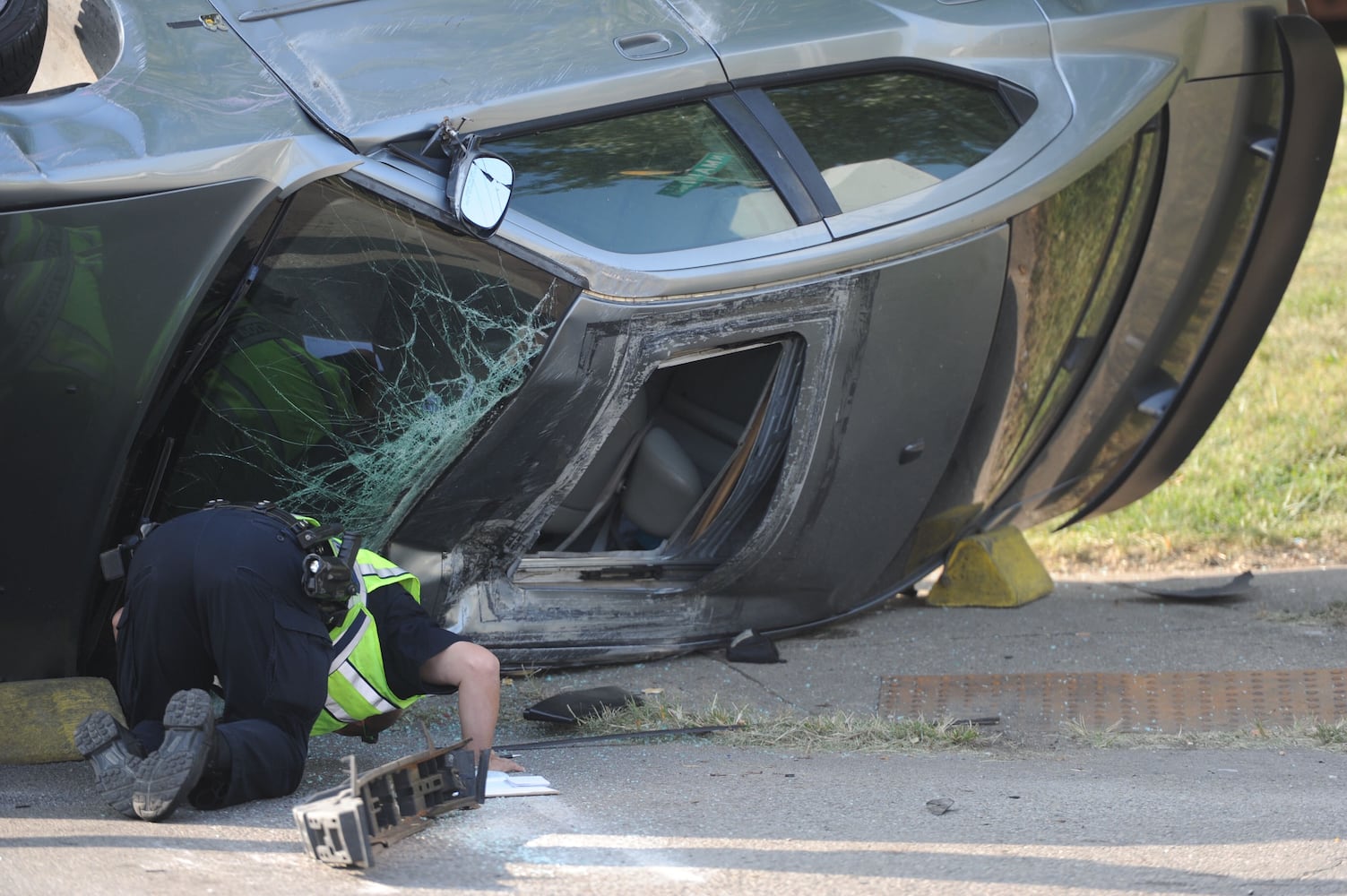 Crash closes Main Street in Dayton