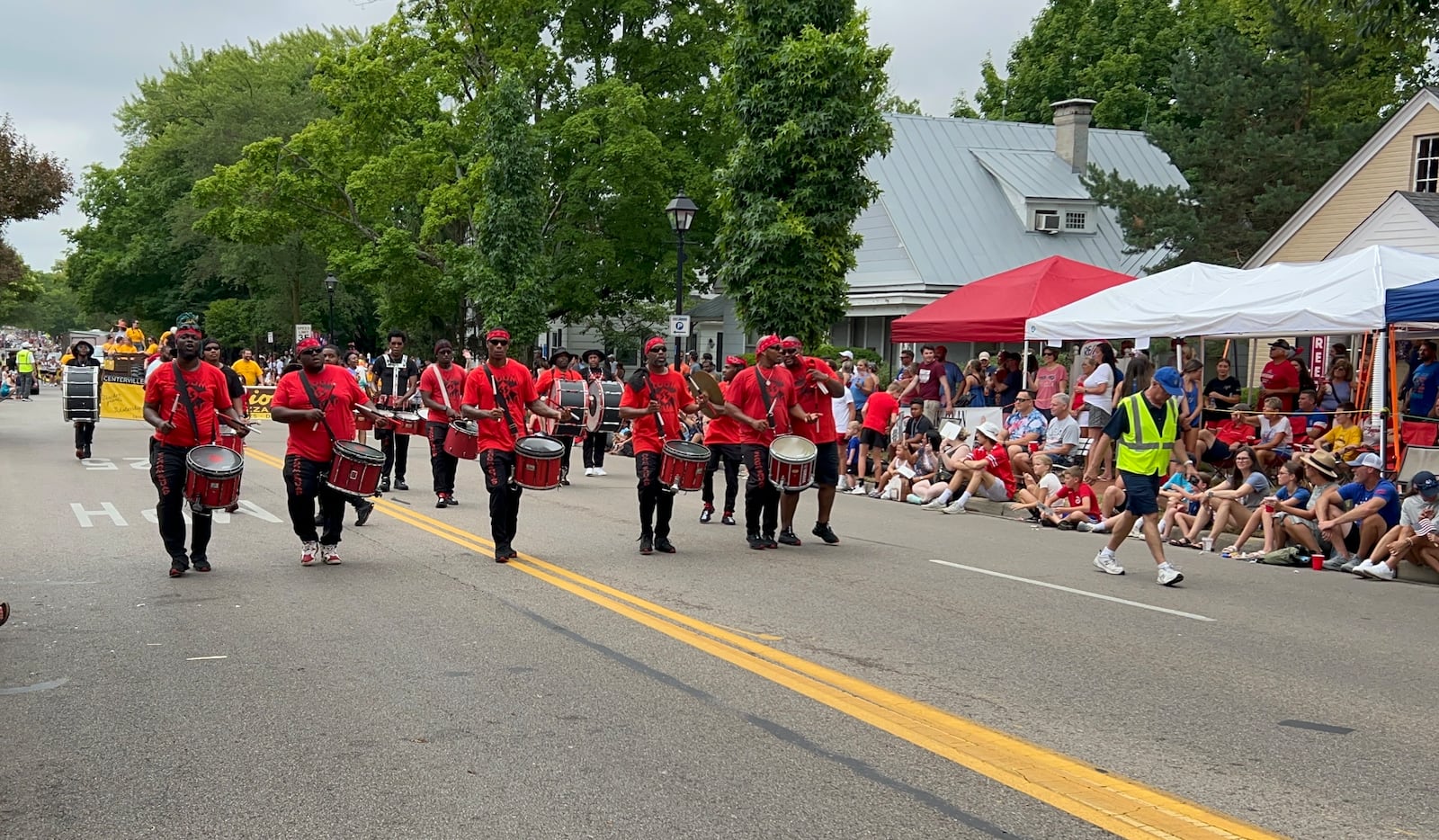 Crowds lined the street for the Centerville-Washington Township Americana Festival parade on Thursday, July 4, 2024 in Centerville. LYNN HULSEY/STAFF