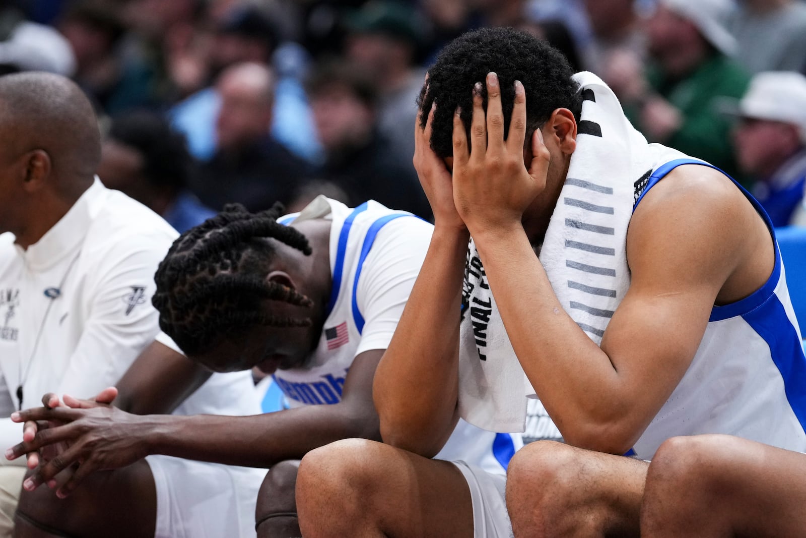 Memphis guard Baraka Okojie and forward Nicholas Jourdain react on the bench as they trail Colorado State in the final minutes during the second half in the first round of the NCAA college basketball tournament, Friday, March 21, 2025 in Seattle. (AP Photo/Lindsey Wasson)