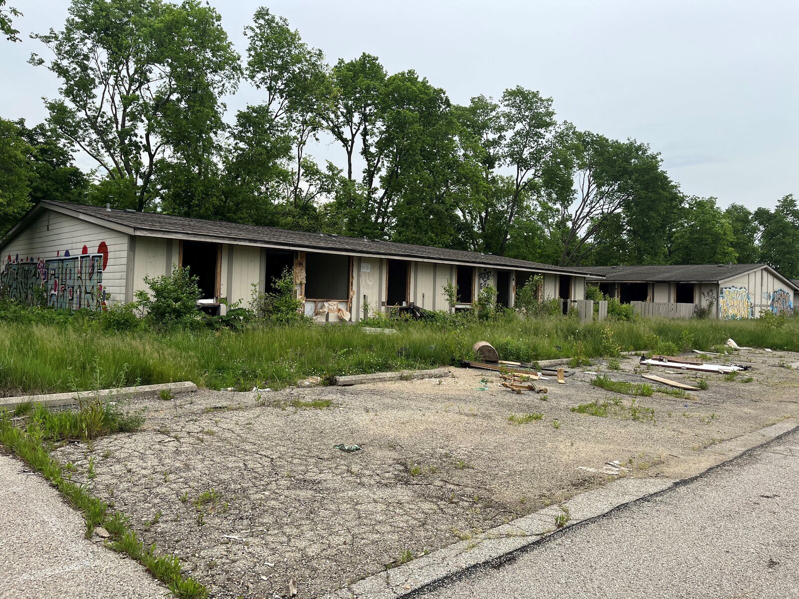 The Foxton Court apartments were destroyed by the 2019 Memorial Day tornadoes. CORNELIUS FROLIK / STAFF