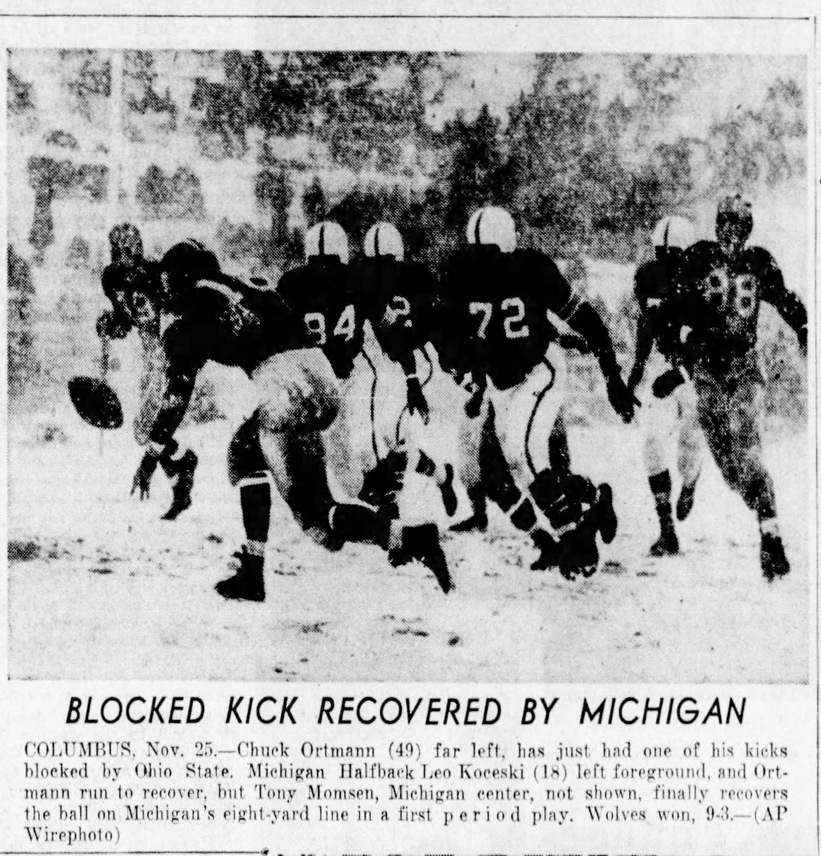 Ohio State plays Michigan during the Blizzard of 1950. DAYTON DAILY NEWS ARCHIVES