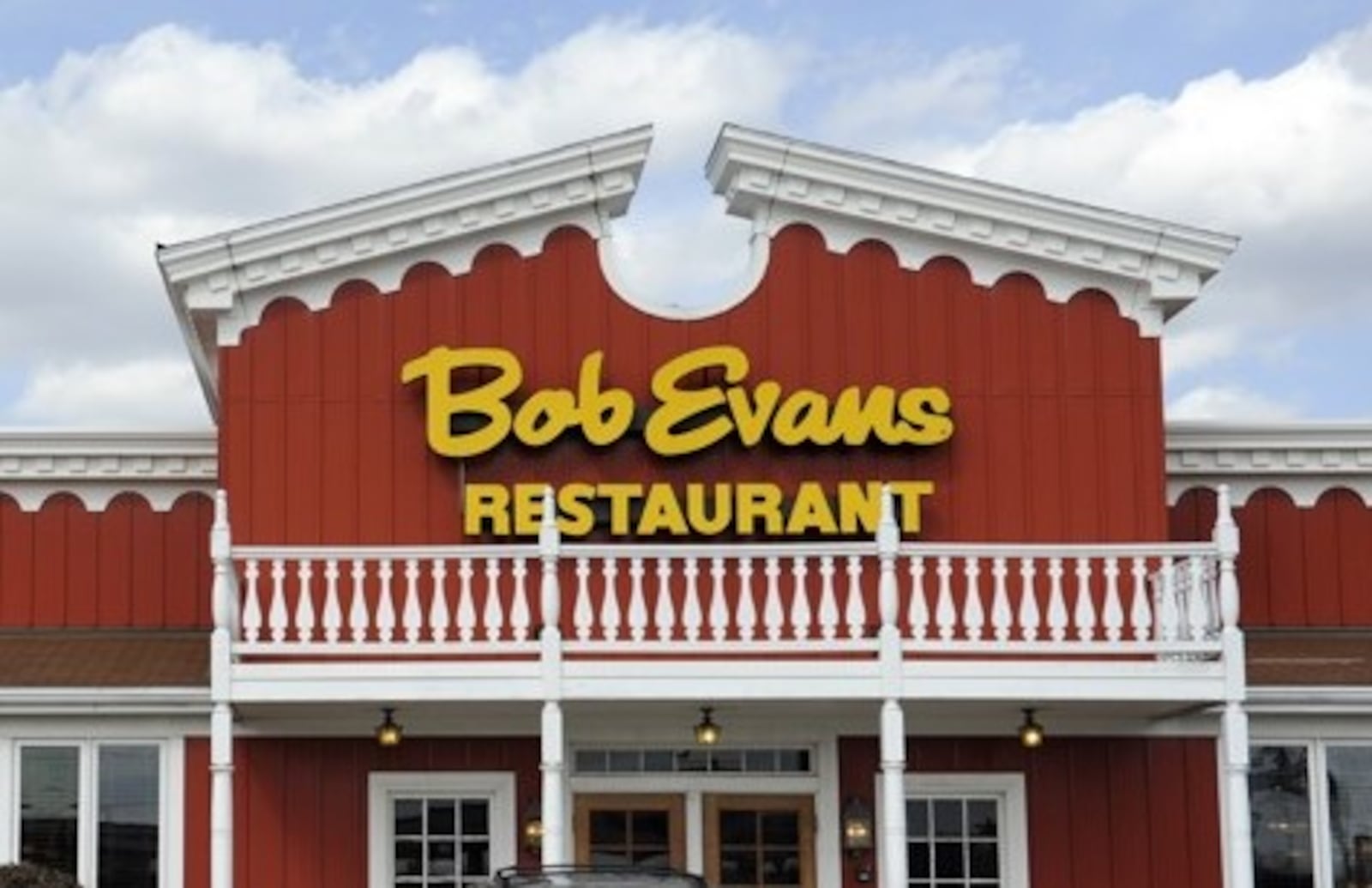 Bob Evans is offering Easter dinners for pickup and delivery.