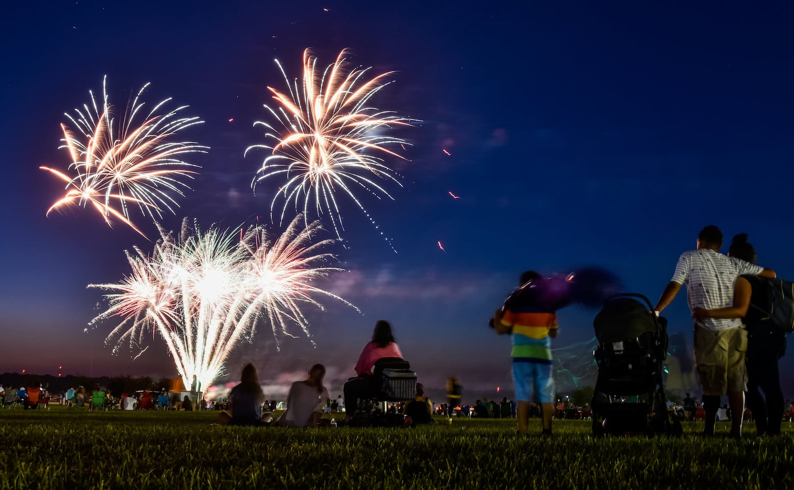 Ohio Challenge balloon glow and fireworks