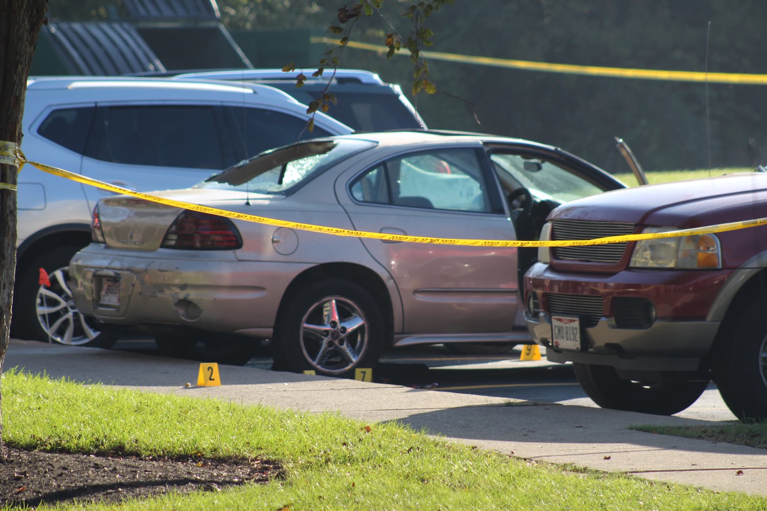 PHOTOS: Scene of Moraine police shooting