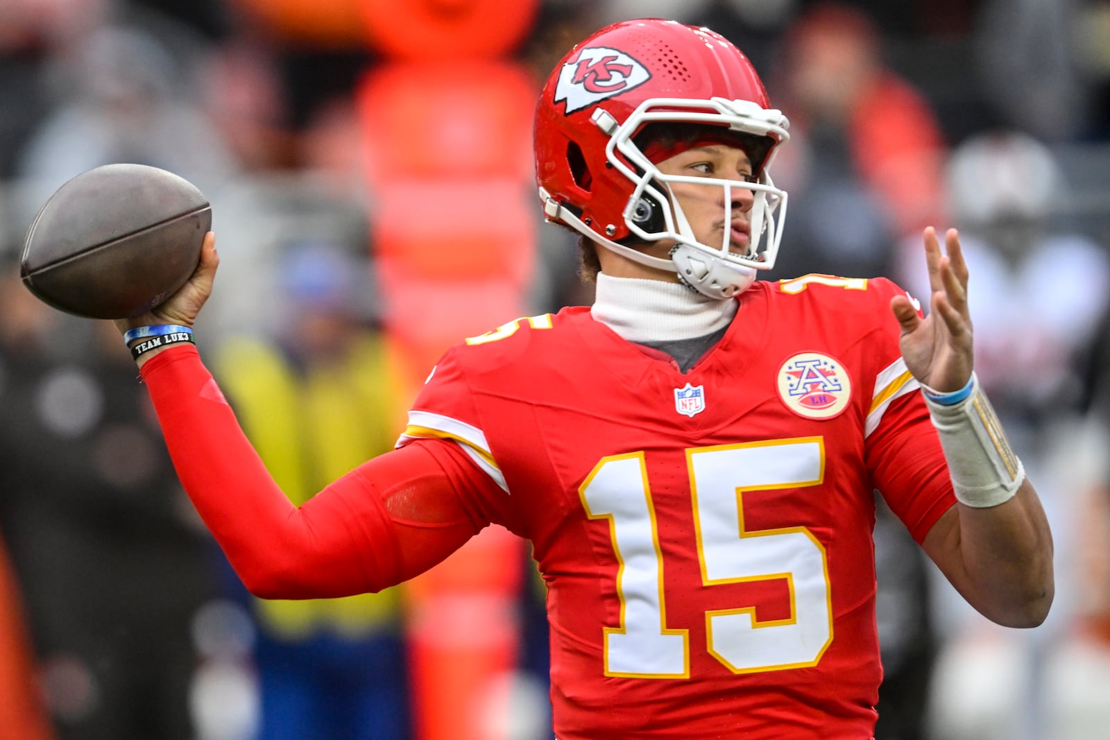 Kansas City Chiefs quarterback Patrick Mahomes (15) passes from the pocket against the Cleveland Browns during the first half of an NFL football game, Sunday, Dec. 15, 2024, in Cleveland. (AP Photo/David Richard)