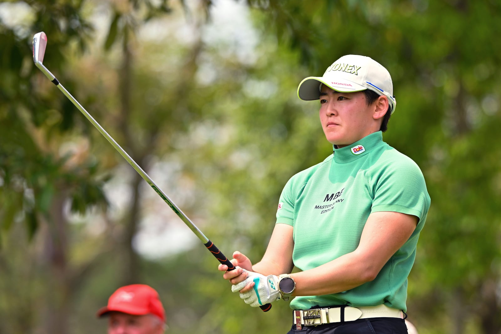 Akie Iwai of Japan prepares for her shot on the 16th hole during the first round of the LPGA Honda Thailand golf tournament in Pattaya, southern Thailand, Thursday, Feb. 20, 2025. (AP Photo/Kittinun Rodsupan)