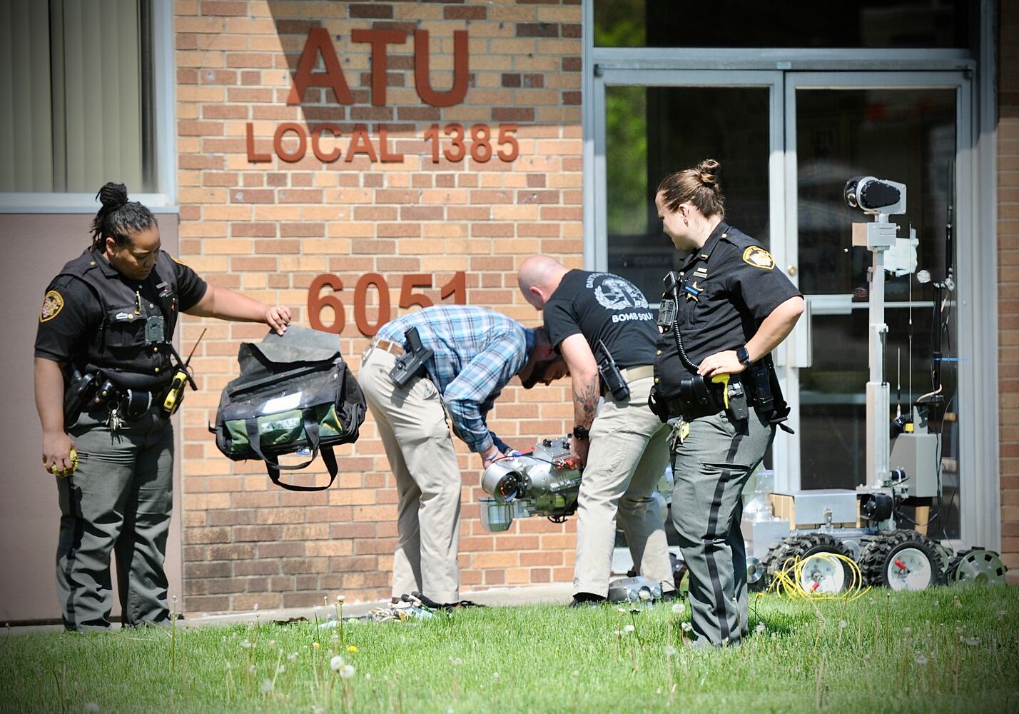 Bomb squad Harrison Township