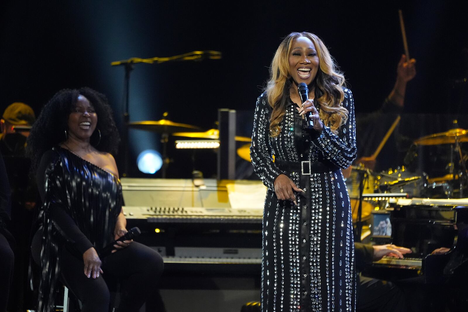 Yolanda Adams performs "Bridge Over Trouble Water" during the 67th annual Grammy Awards on Sunday, Feb. 2, 2025, in Los Angeles. (AP Photo/Chris Pizzello)