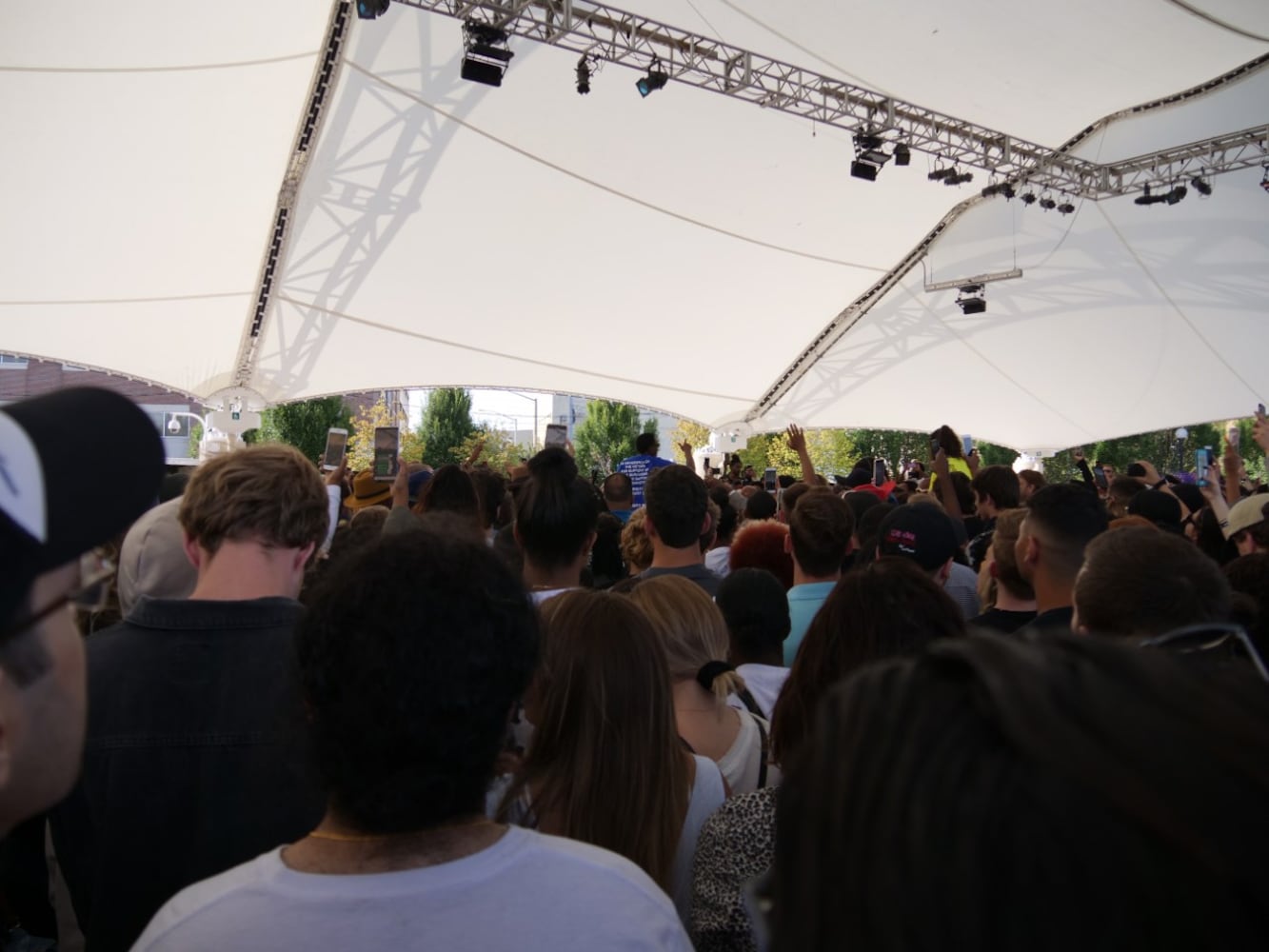 Crowds at Riverscape