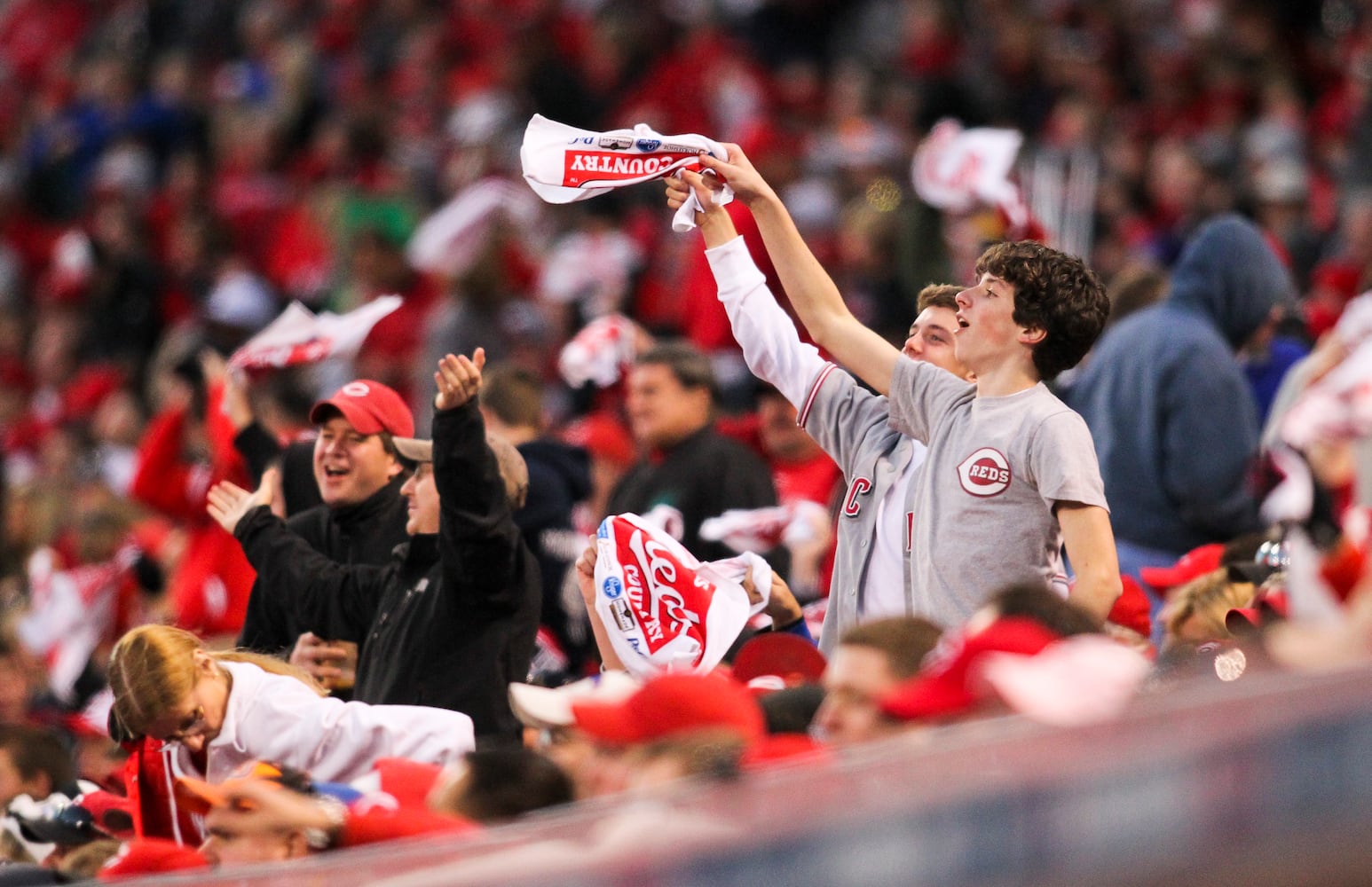 Reds vs. Giants Game 4 NLDS