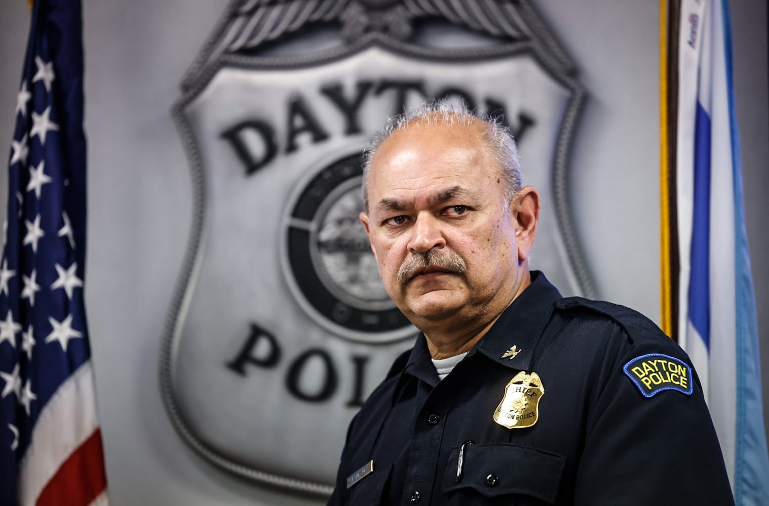 Chief IDs naked man wielding sword, 2 officers who shot, wounded him