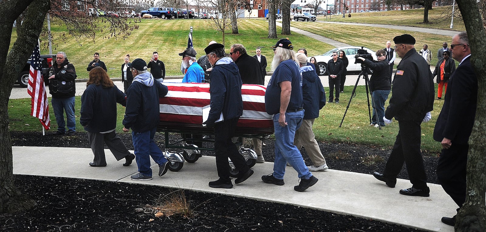 Capt. Leora V. Gray, a Vietnam veteran with no known relatives, was honored Monday, March 4, 2024 at the Dayton National Cemetery. Over one hundred people who did not know her attended to thank her for her service. MARSHALL GORBY\STAFF