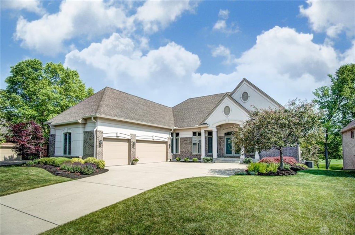 PHOTOS: Luxury home with Yankee Trace Golf Club view on market in Centerville